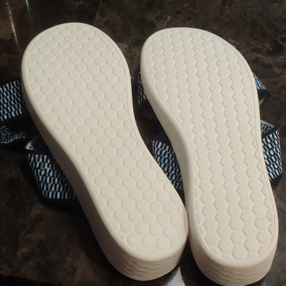Women's memory foam sandals Brand New - Picture 3 of 4